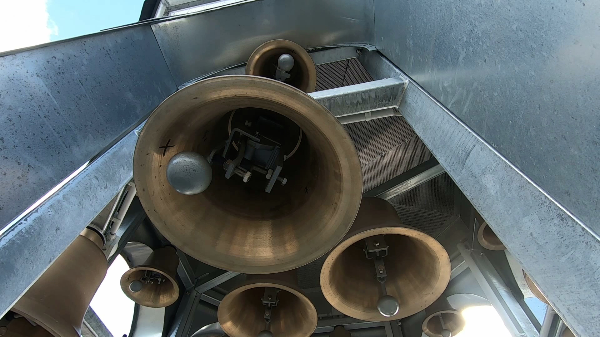 MEgional am 07. Oktober 2021 mit dem neuen Geläut im MVZ Olbernhau