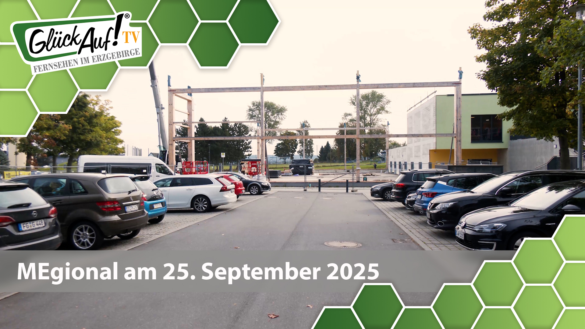 MEgional am 25. September 2025 mit dem Bau der Turnhalle der Grundschule in Grünhainichen